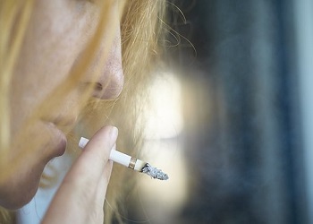 Tabacco, dibattito sul fumo a scuola
