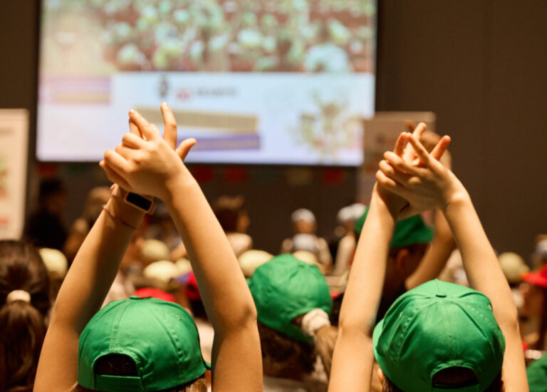La carica dei bambini che dicono no al fumo
