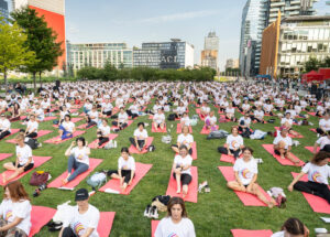 Cancer Survivors Day: yoga, vita e presenza